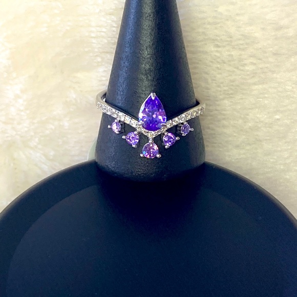 Bomb Party Jewelry - The Sterling Club
